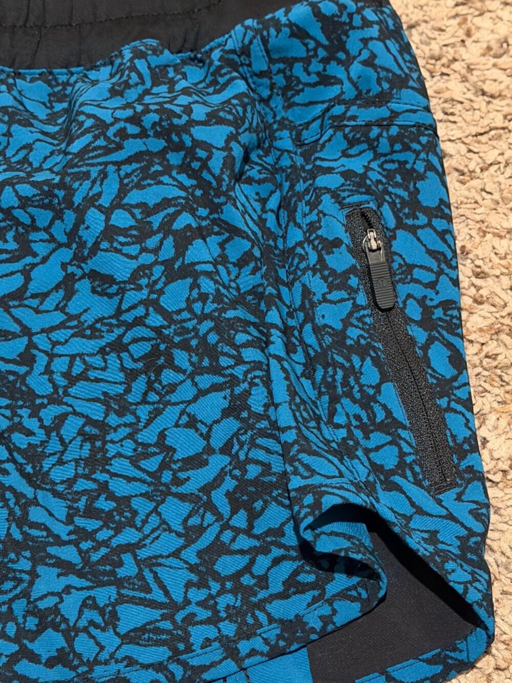 Lululemon Blue and Black Running Shorts 3.5" Inseam - Size 10 - Picture 2 of 7